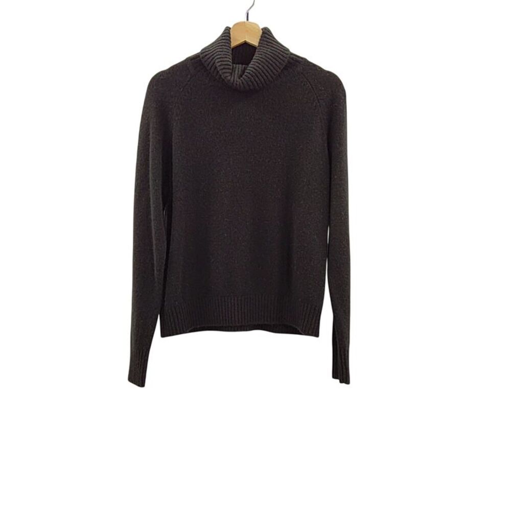 Quince Black Sleeved Top Medium